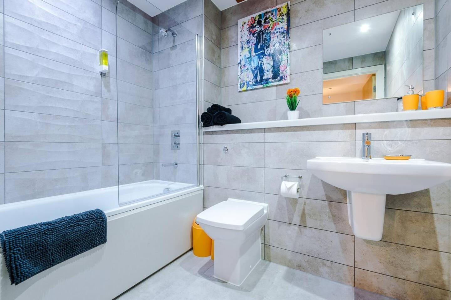 High Reviewed 1-Bed With Parking Central Location Liverpool Exterior foto