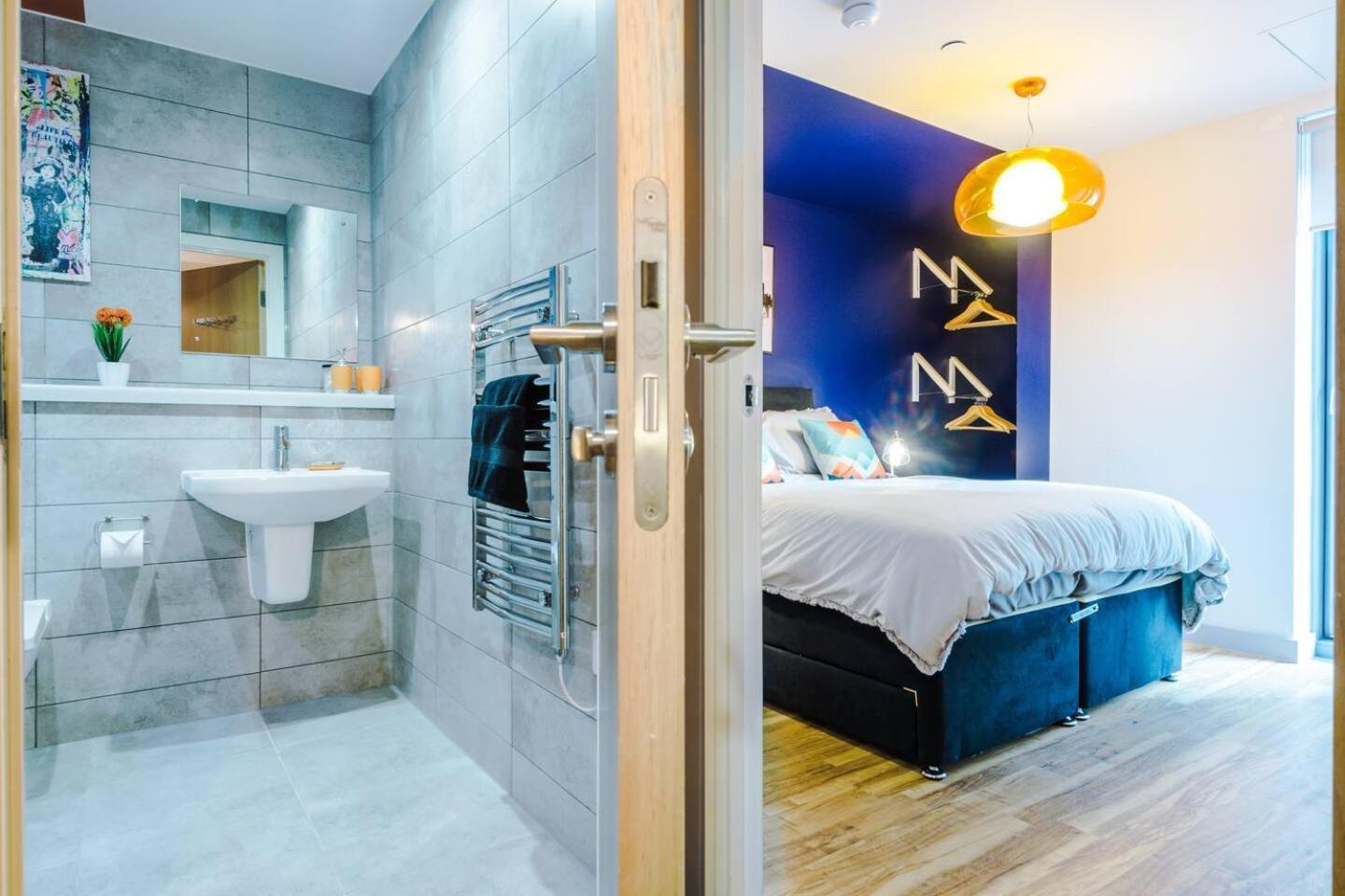 High Reviewed 1-Bed With Parking Central Location Liverpool Exterior foto
