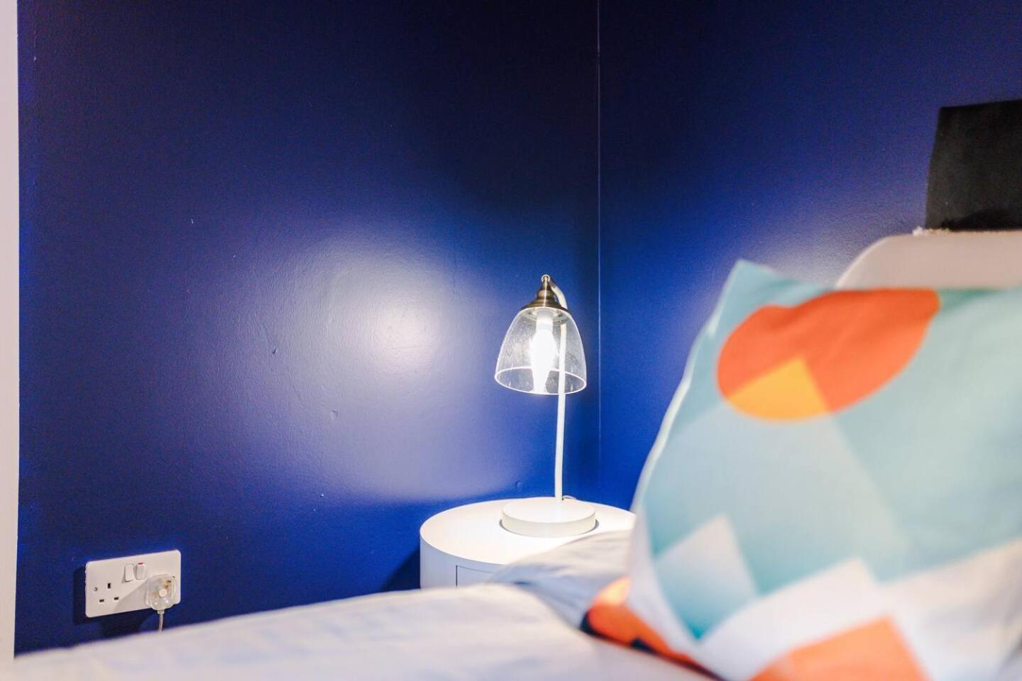 High Reviewed 1-Bed With Parking Central Location Liverpool Exterior foto